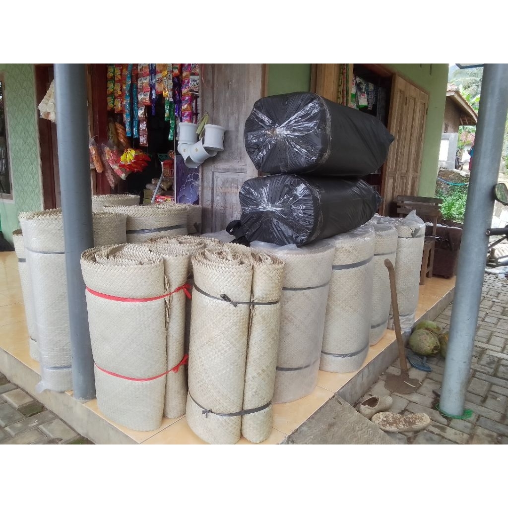 TIKAR PANDAN  putih bersih