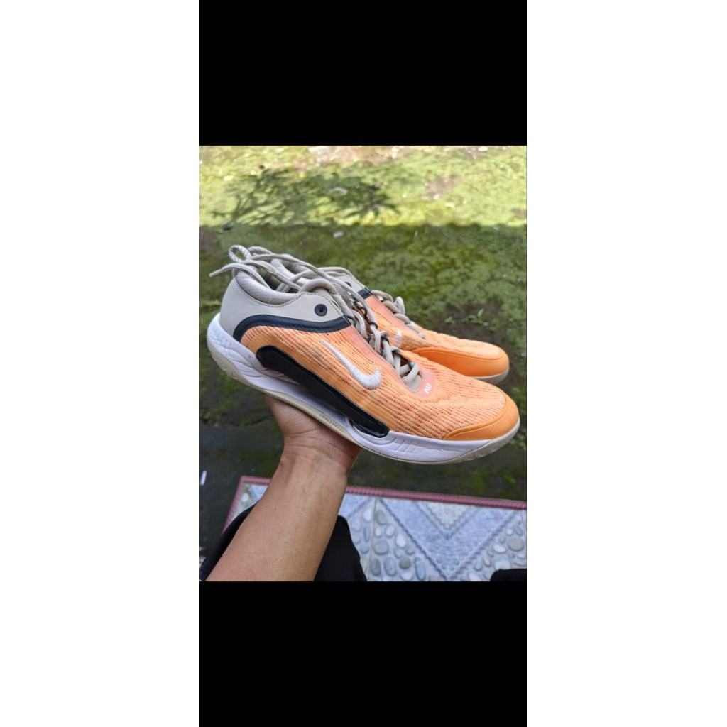 sepatu tenis Nike court NXT 'PEACH