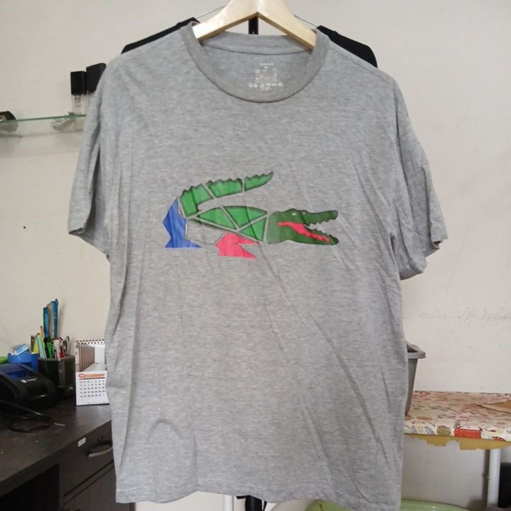 Kaos katun warna abu kerah kencang built up tanpa jahitan samping POLHAM second Original size XL ld 