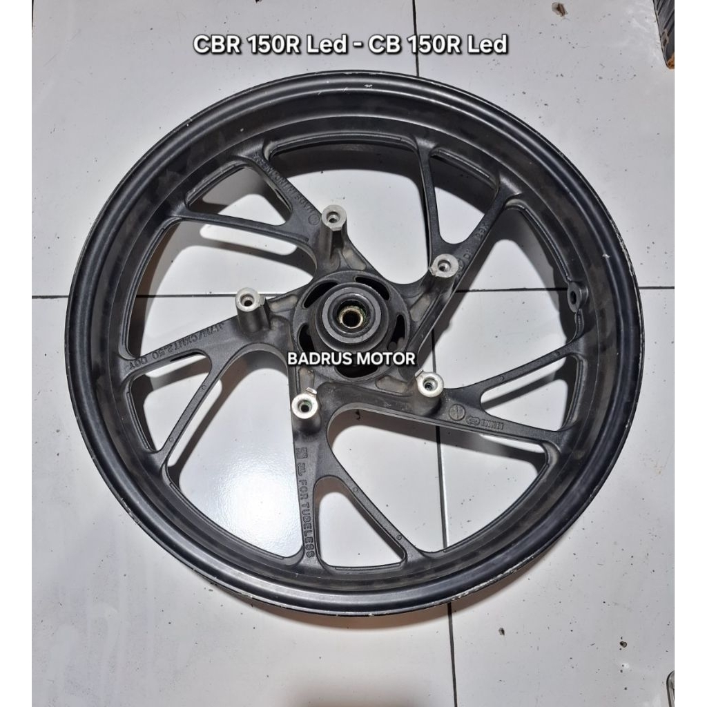 Velg depan CBR 150R Led pnp CB 150R Led original copotan normal