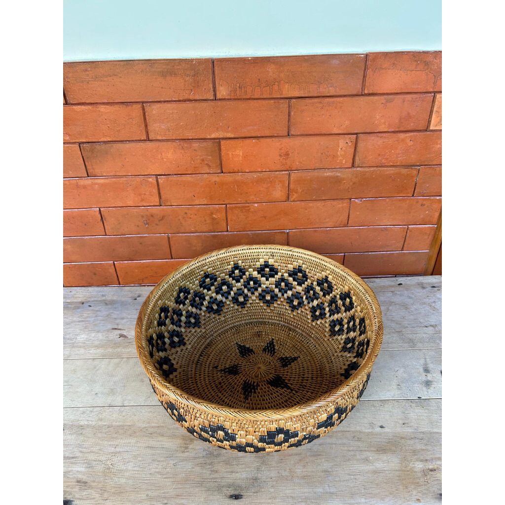 Bokor Ate Rotan  / Pego Buaya Anyaman