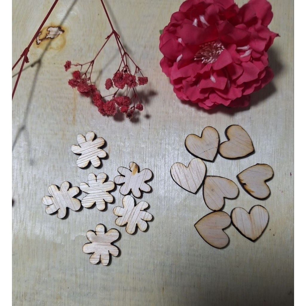 Kayu ukir mini, hiasan mahar, souvenir mahar, kayu bentuk bunga,