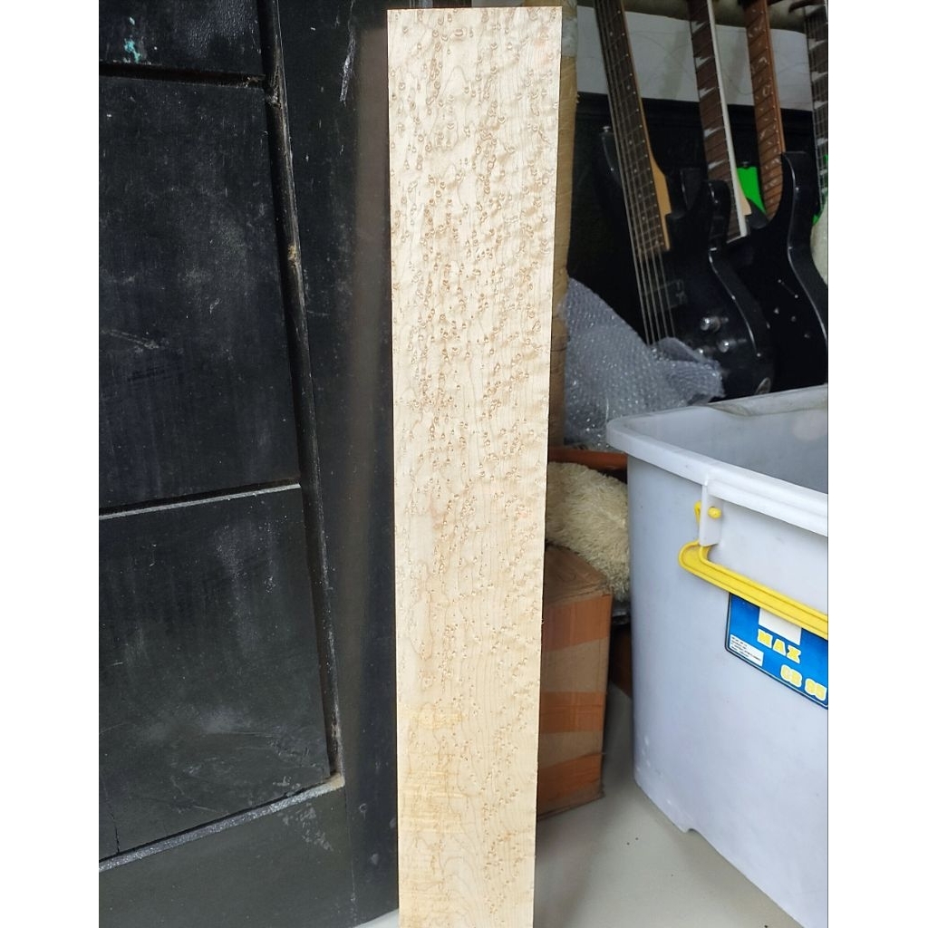 Kayu Bahan neck Gitar Maple Canadian Bird eyes super wood.