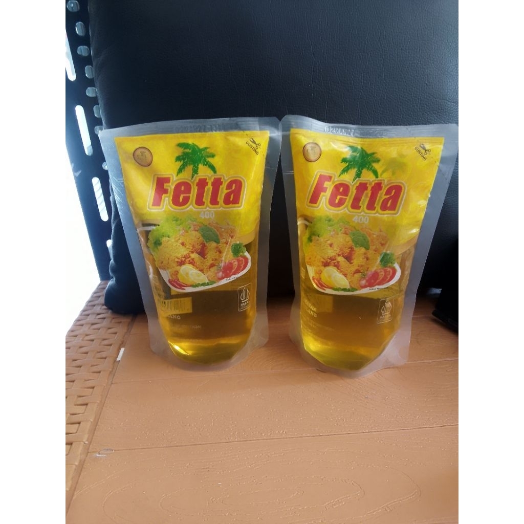 Minyak Goreng FETTA 400 ML (1 Dus 24 pcs)