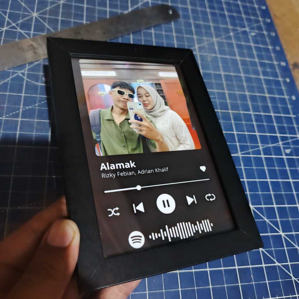 Bingkai Foto 4R Aesthetic Custom Lagu Ucapan