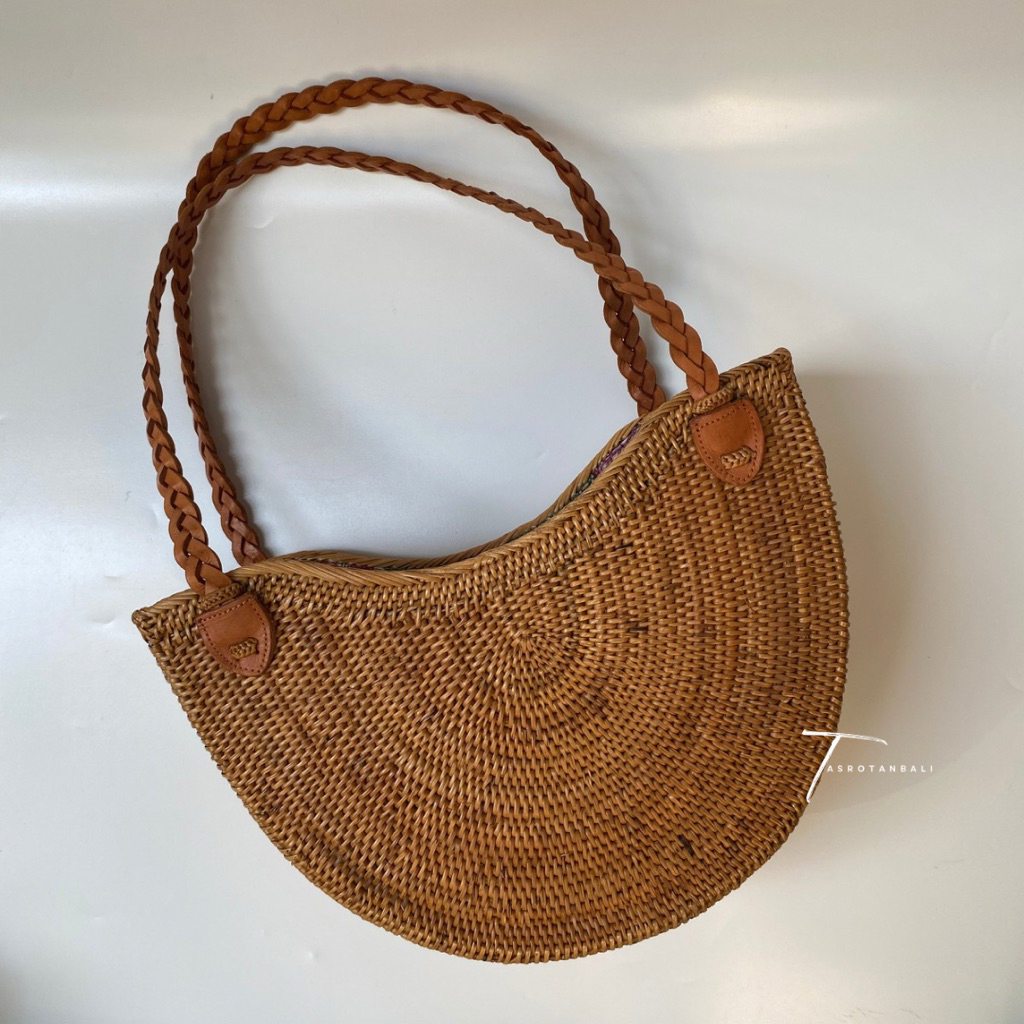 TAS ROTAN BALI | TAS ATE BALI | SHOULDERBAG | TAS PANTAI | TOTEBAG | TAS WANITA | TAS UNIK