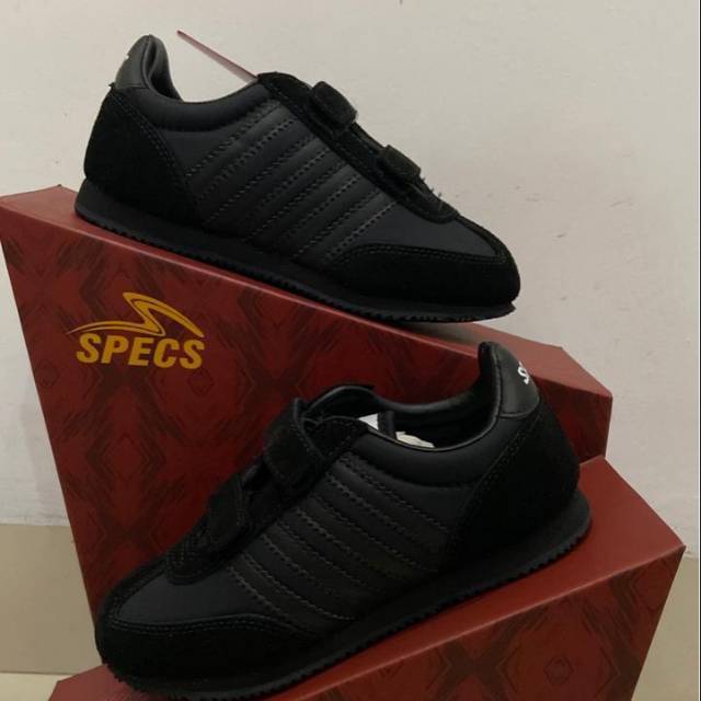 SEPATU SEKOLAH SPECS 104 all black Bisa COD