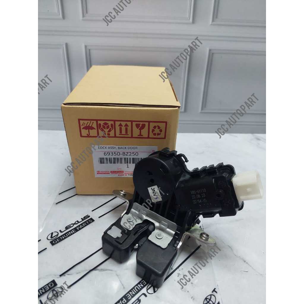 DOOR LOCK BACKDOOR KUNCI PINTU BELAKANG BAGASI AVANZA XENIA 2022 UP / ALL NEW VELOZ ORIGINAL