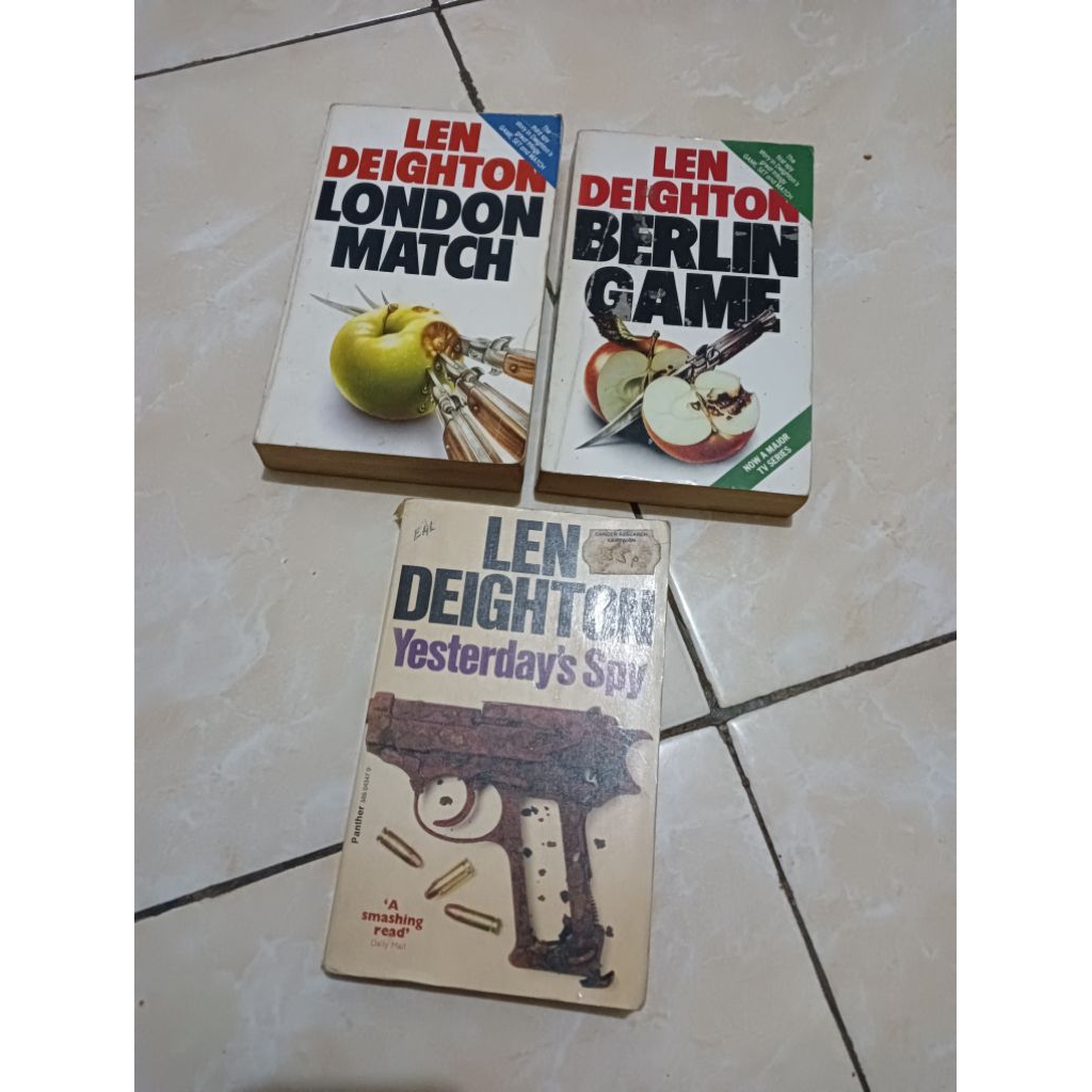 3 Novel Len Deighton ORI (Bekas Import)