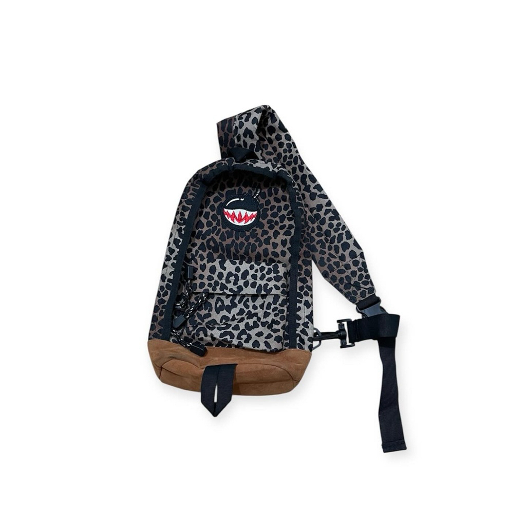 Tas selempang motif leopard