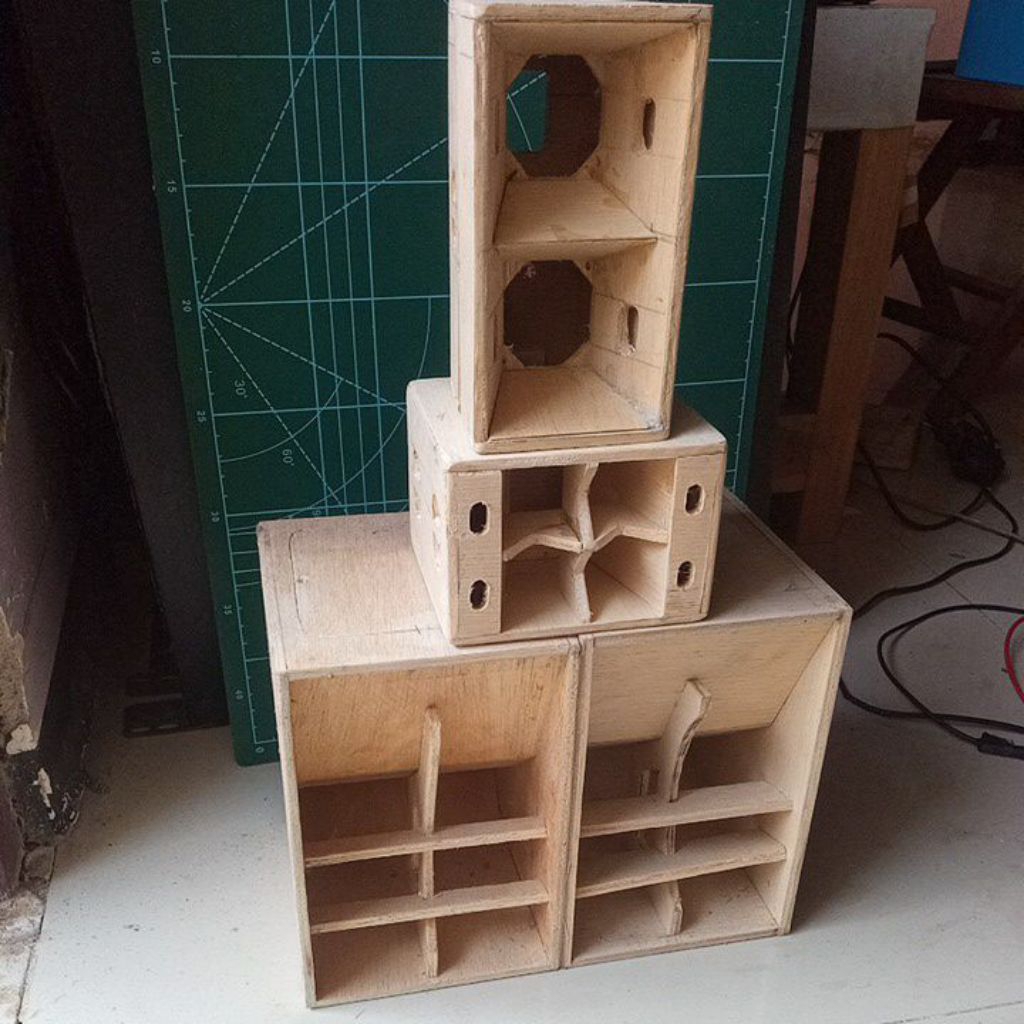 1set Box sound miniatur