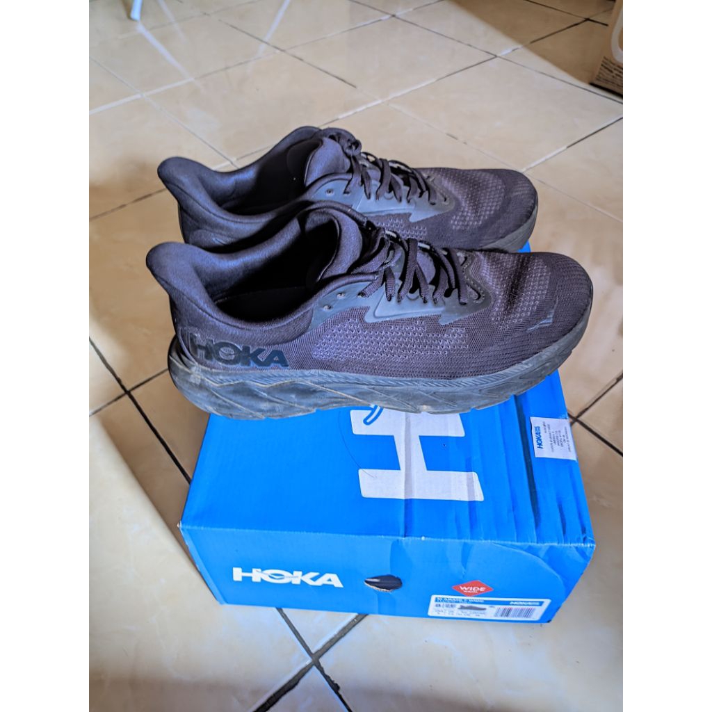 hoka arahi 7