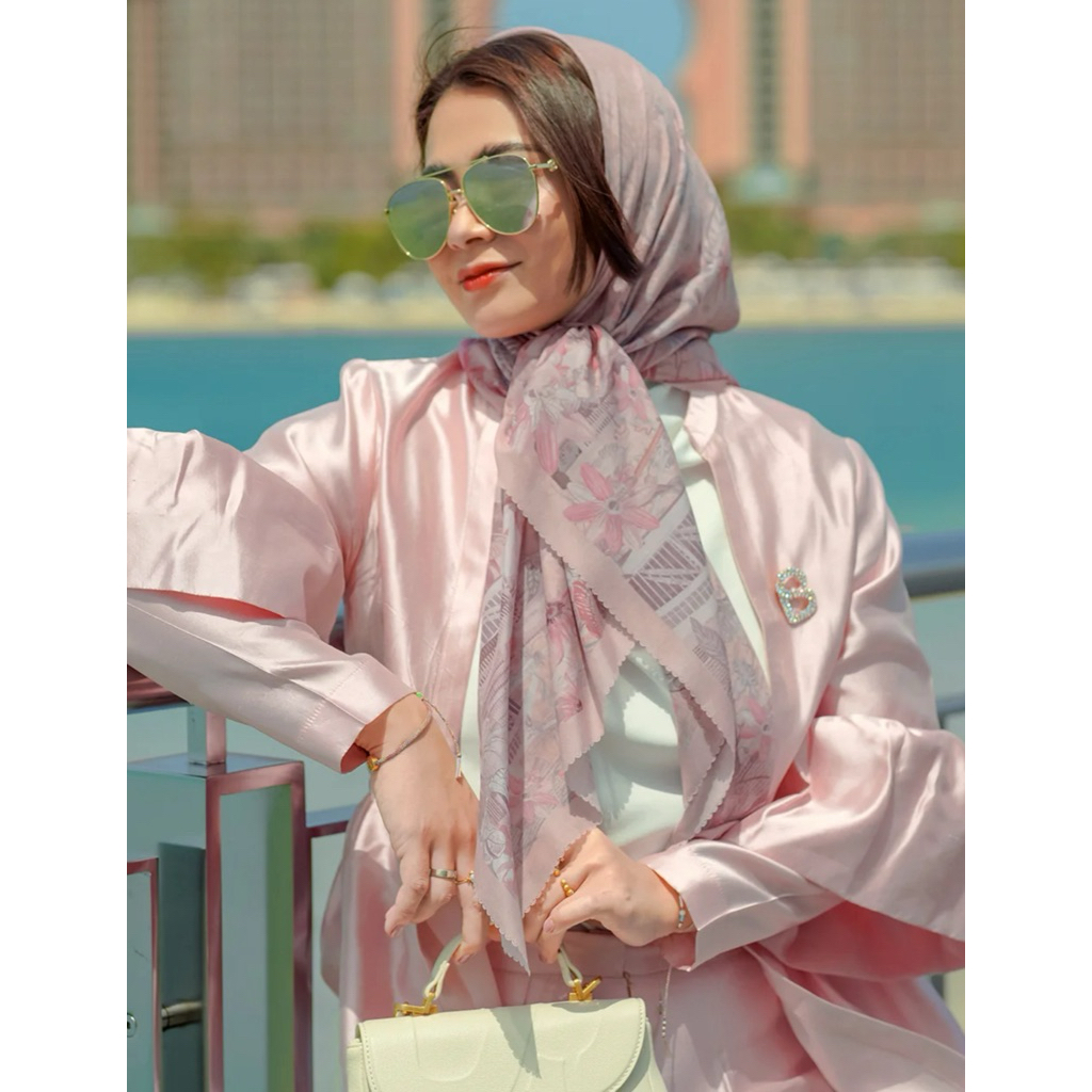 buttonscarves preloved dubai milkshake