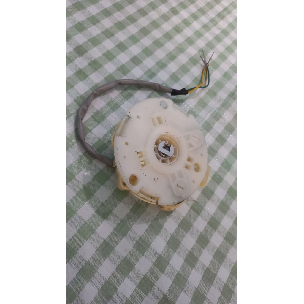 Dinamo penggerak kaca spion hyundai trajet