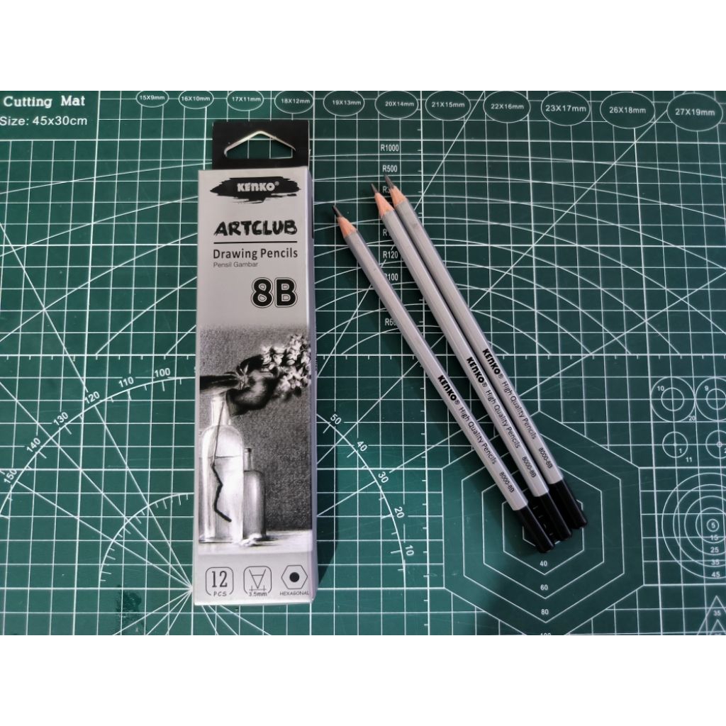 Pensil kenko 8B