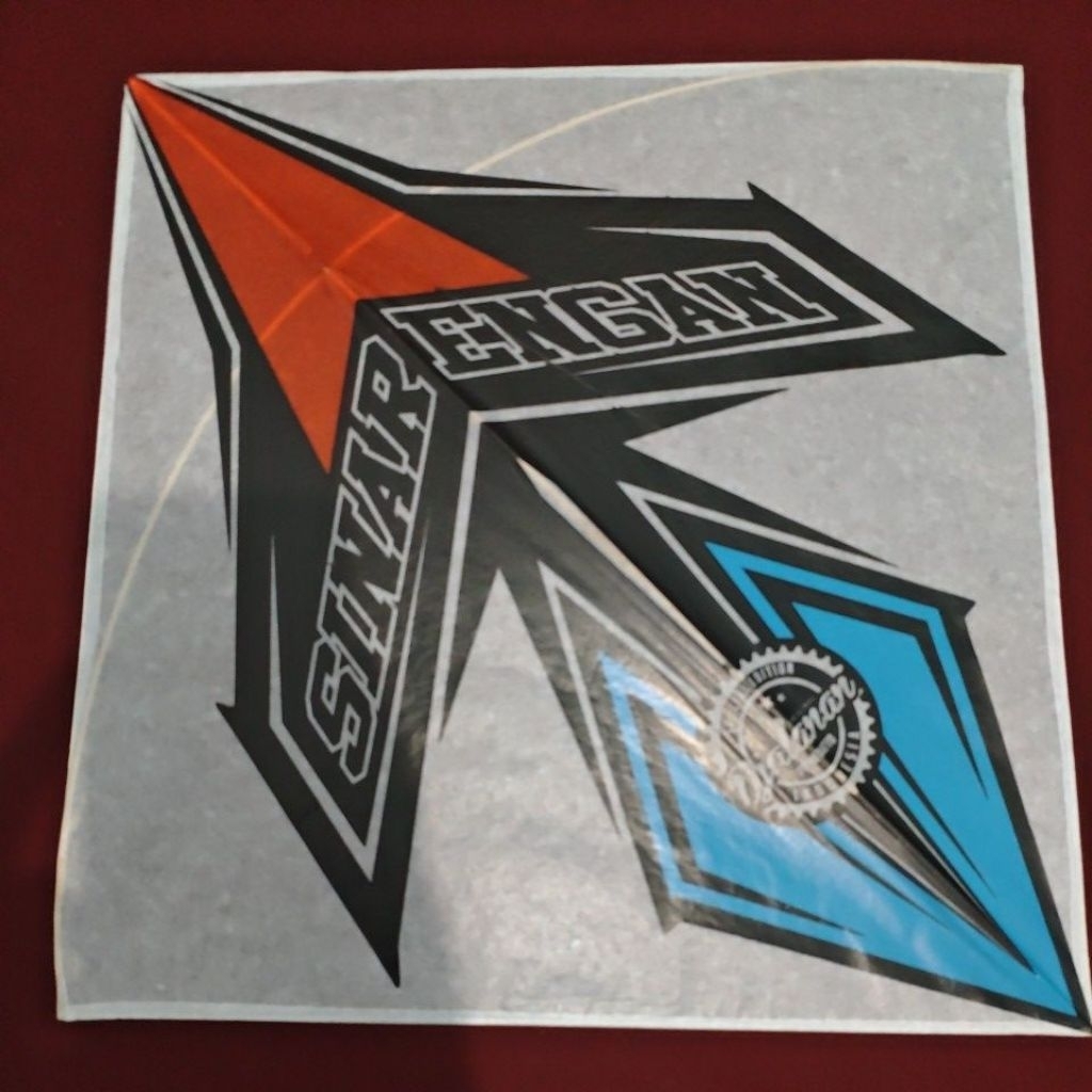 Layangan shukoi Turnamen Djalanan By Pipin Tatto