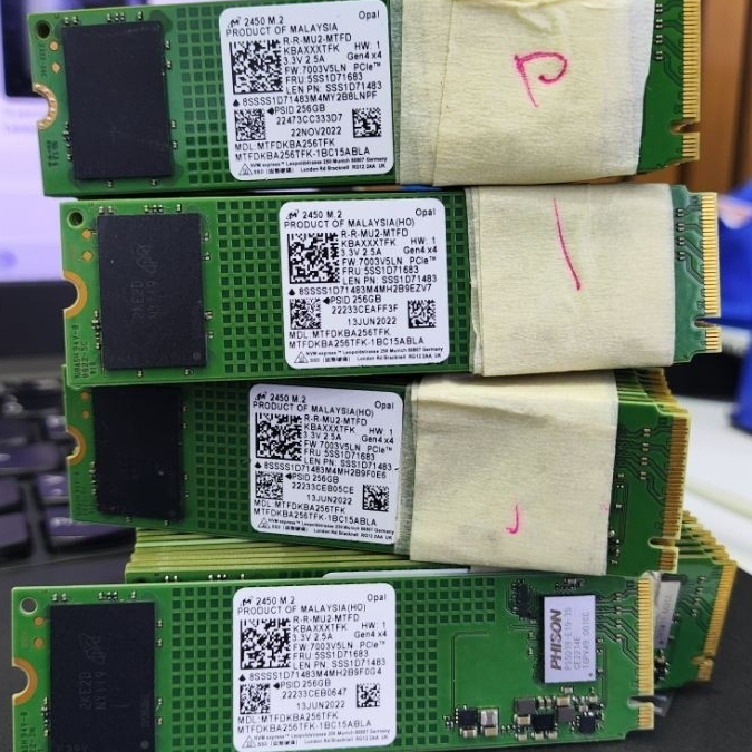 SSD Cabutan Laptop Baru SSD NVME 128GB/256GB PICE GEN3 GEN4 RANDOM NORMAL