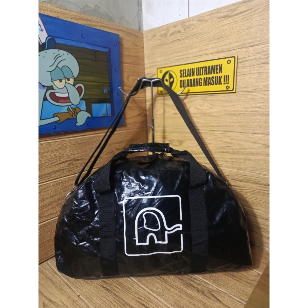 Tas Travel bag dufflebag olahraga Urban8 litle elephant second original