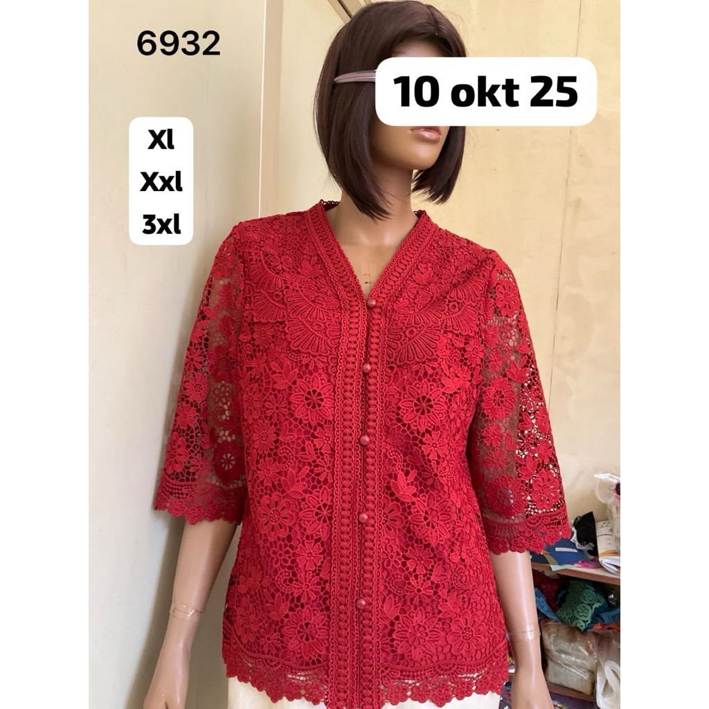 ATASAN KANCING DEPAN BRUKAT CZ