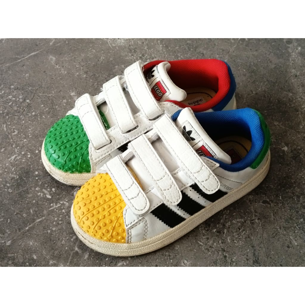 Sepatu Anak Adidas (LIKE NEW)