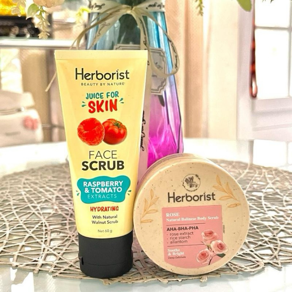 PAKET Herborist Face Scrub Raspberry&Tomato 60 gr + Herborist Rose Natural Balinese Body Scrub AHA-B