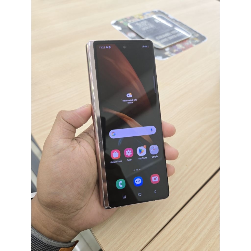 Handphone Hp Samsung Z Fold 2 5G 12/256 Second Seken Bekas Murah