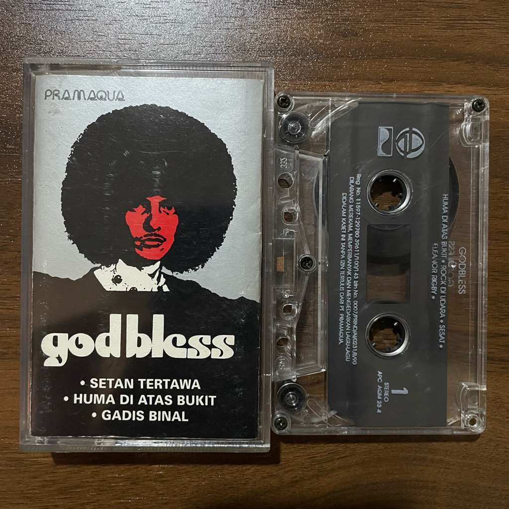 Kaset pita - God Bless - Huma Di Atas Bukit (Aquarius)