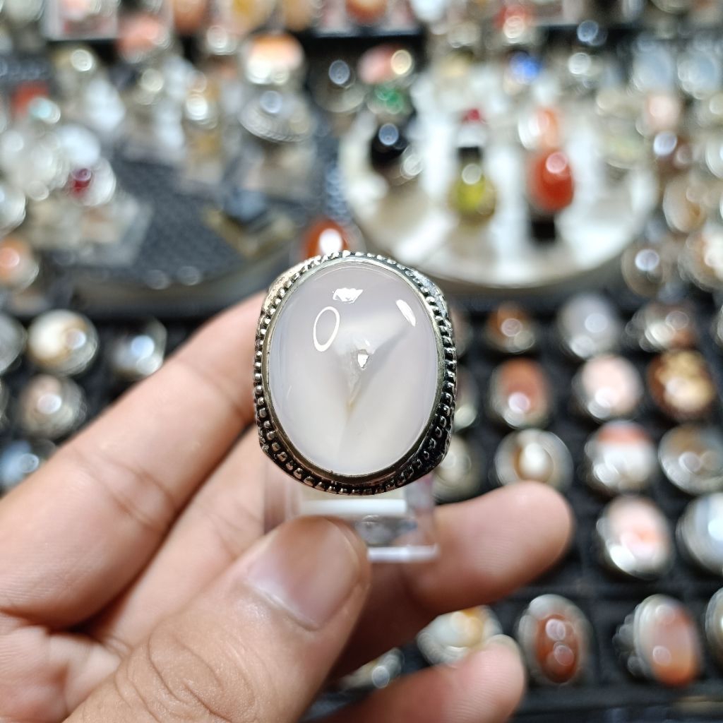 cincin batu akik combong putih natural