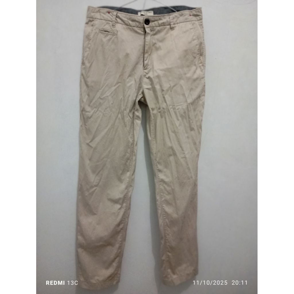 preloved celana panjang chino pria giordano