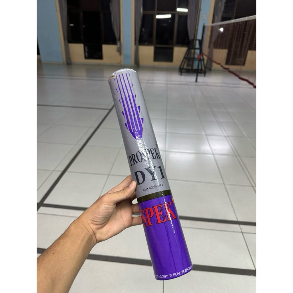 shuttlecock prospek ungu