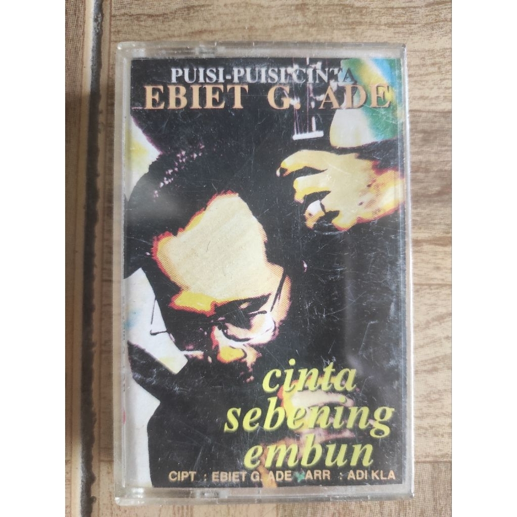 kaset pita puisi puisi cinta EBIET G ADE
