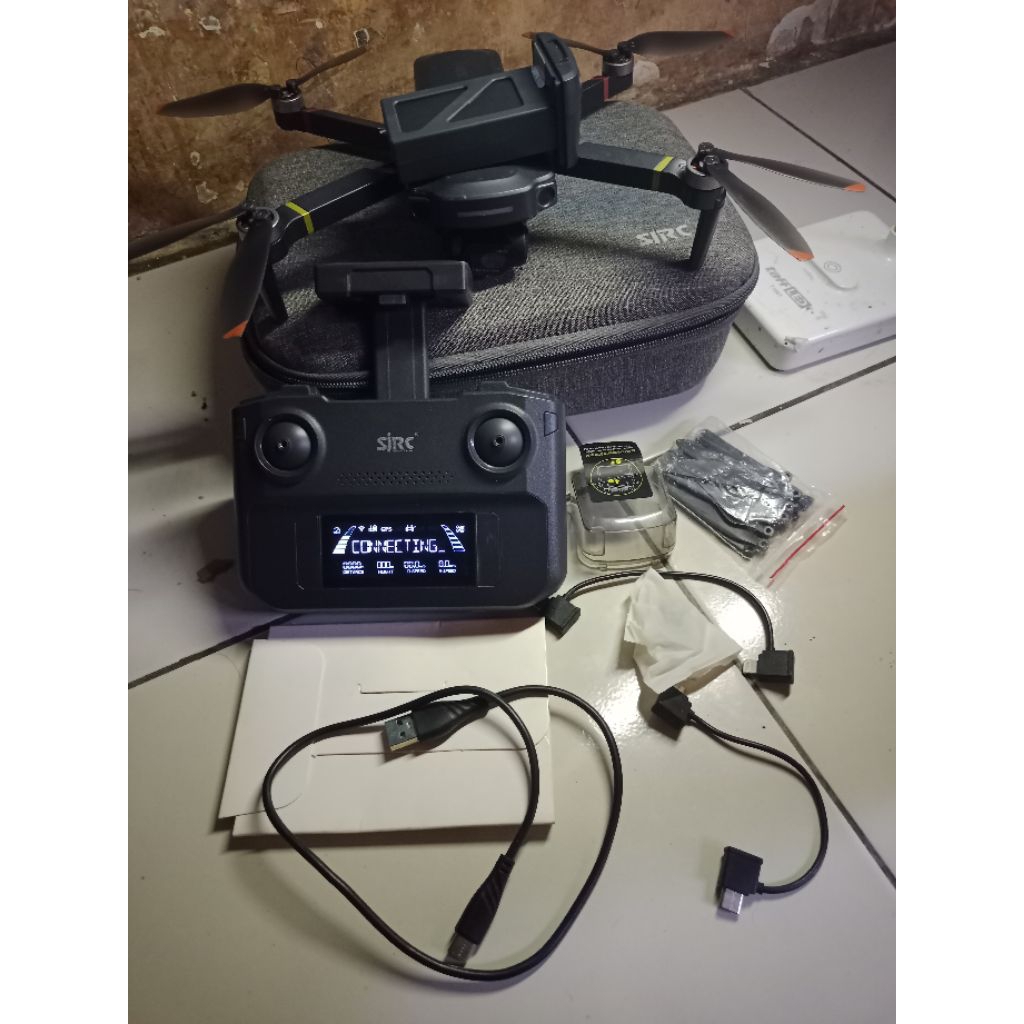 Bisa COD. Drone sjrc f5s pro+ bekas normal fisik sesui fto ya kk tpi norml jya jarak 3kilo