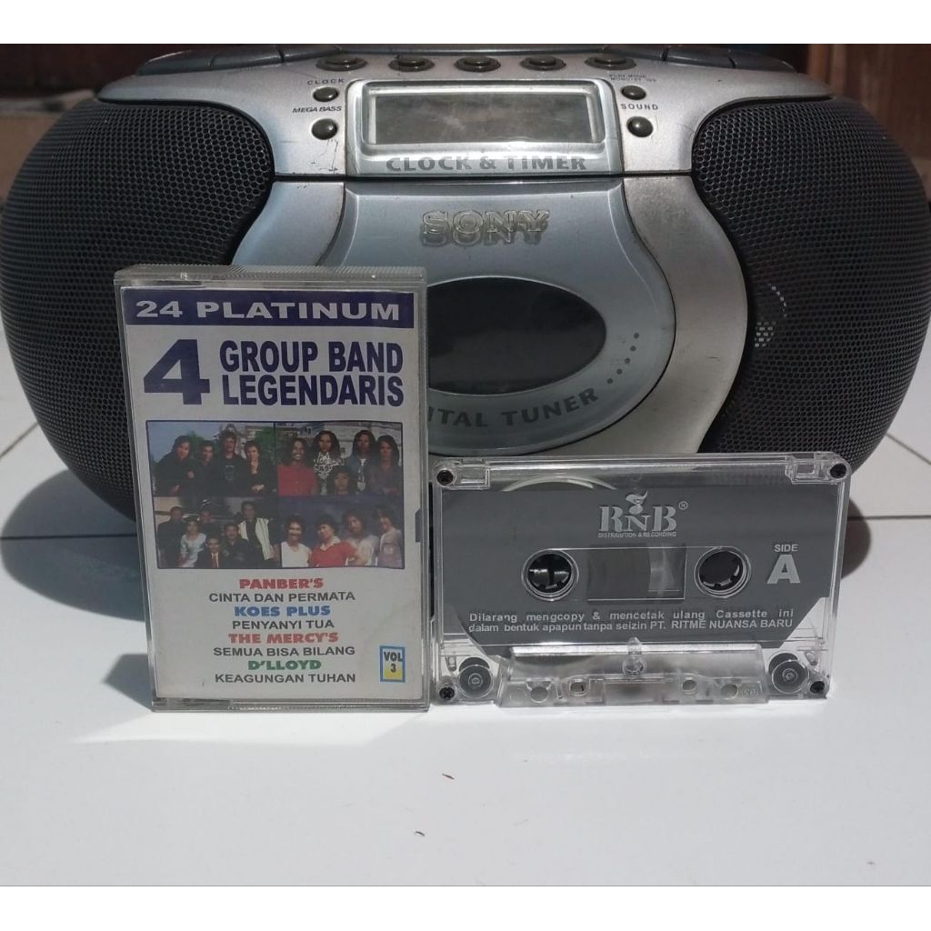 Kaset Pita 4 Group Band Legendaris