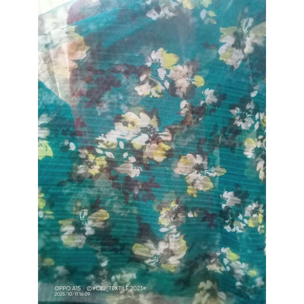 bahan tile brukat motif bunga bahan tile brukat motif meteran bahan tile brukat kebaya bahan brukat 