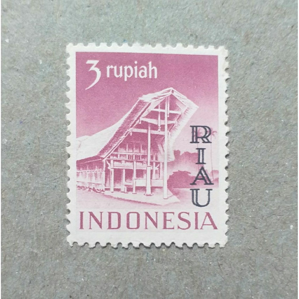 prangko candi dan bangunan 3rupiah (RIAU)