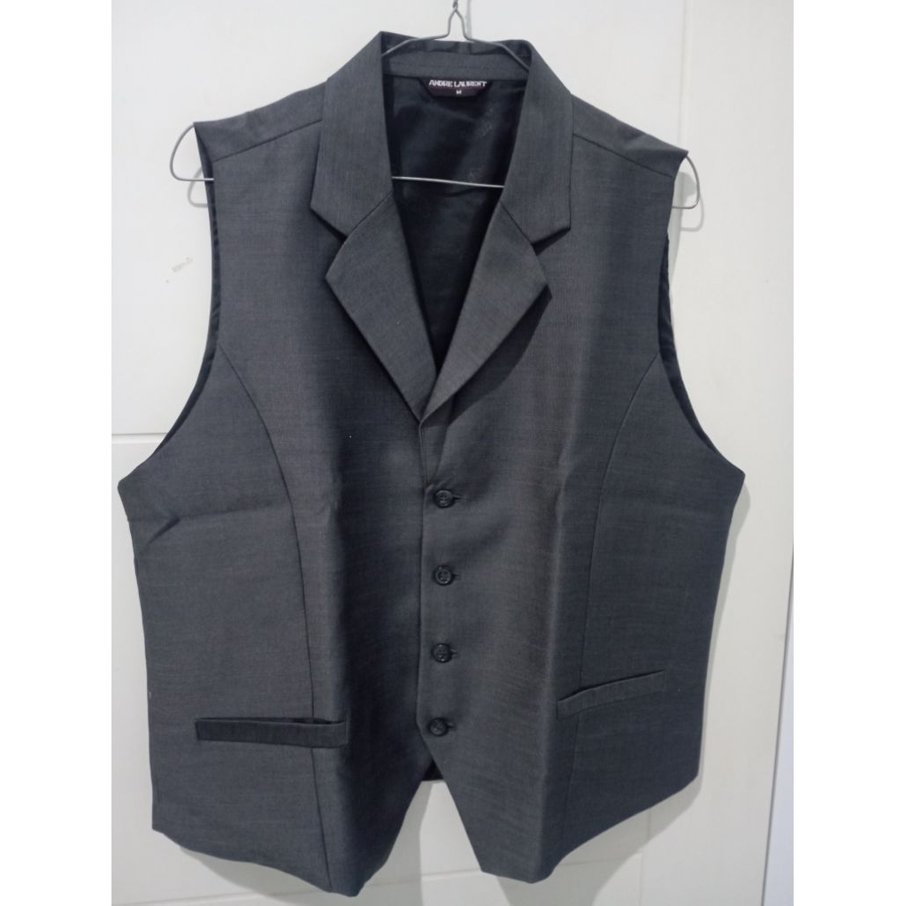 (PL) ROMPI ANDRE LAURENT VEST ANDRE LAURENT
