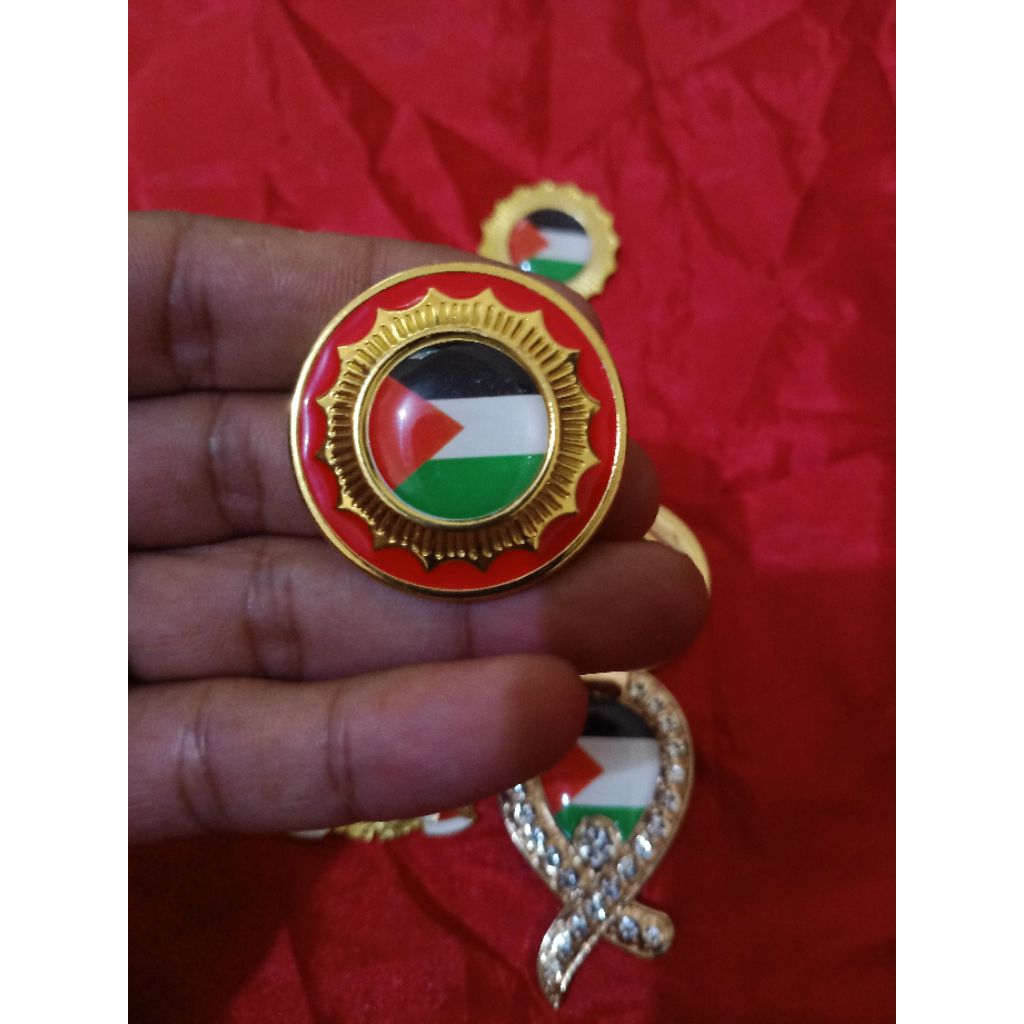 pin logo palestina magnet
