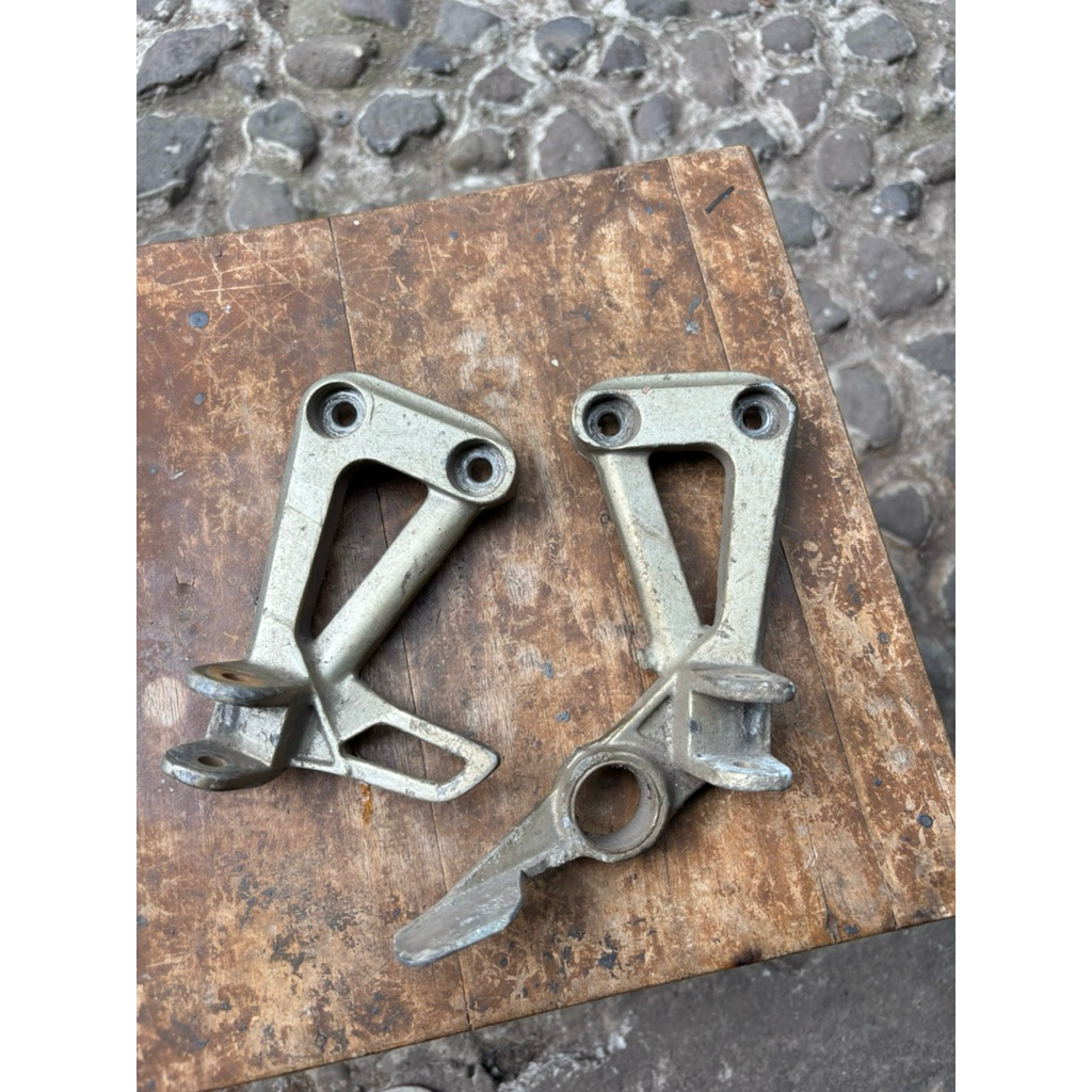 postep belakang yamaha scorpio original