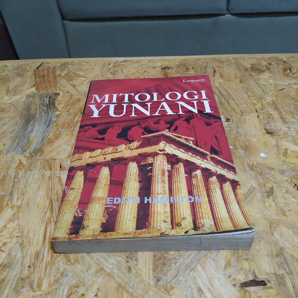 Buku Mitologi Yunani