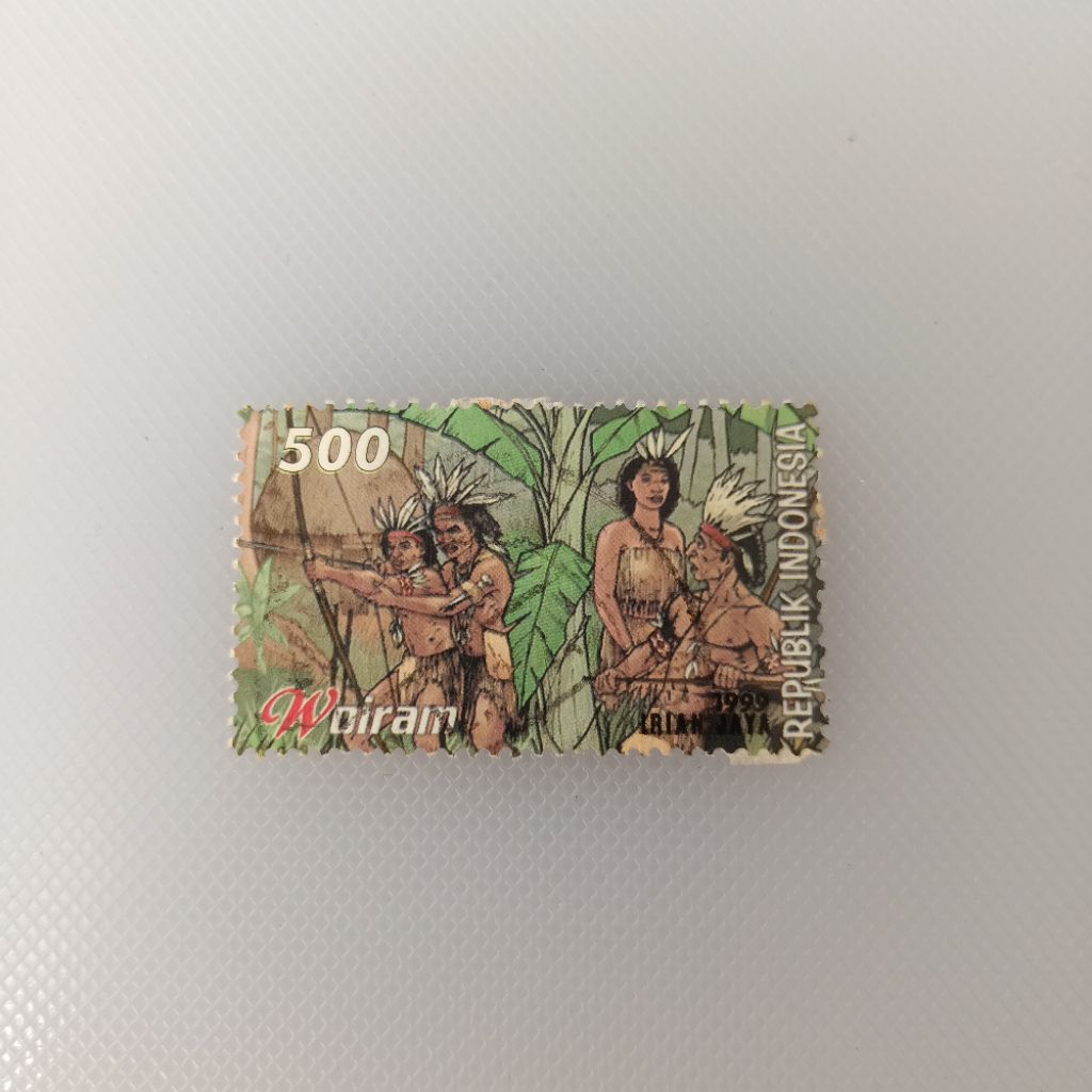 1 biji perangko Indonesia used Woiran Irian jaya tahun 1999 senilai 500 rupiah