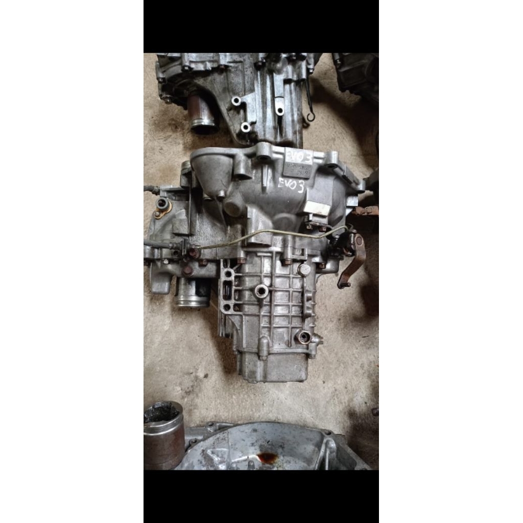 trasmisi Mitsubishi Lancer Evo 3