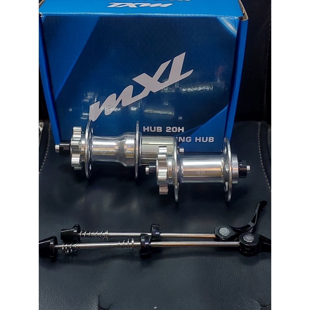 SILVER Hubset 20 Hole Discrakehub. freehub MXL Jangkrik rapet hub set warna Silver.