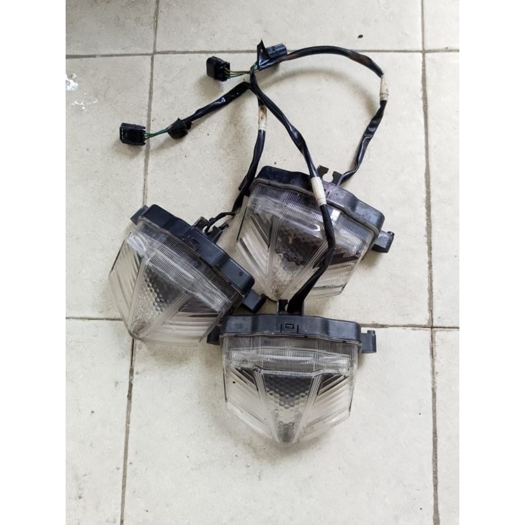 Lampu belakang CBR 150R Facelift - Stoplamp CBR 150R K45G K45N Original