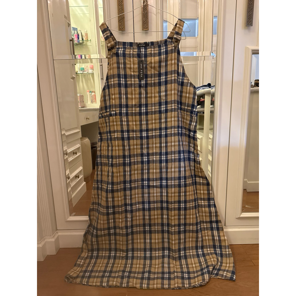 Fefa style overall dress new