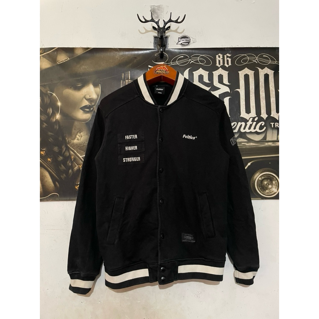 varsity jacket feltics