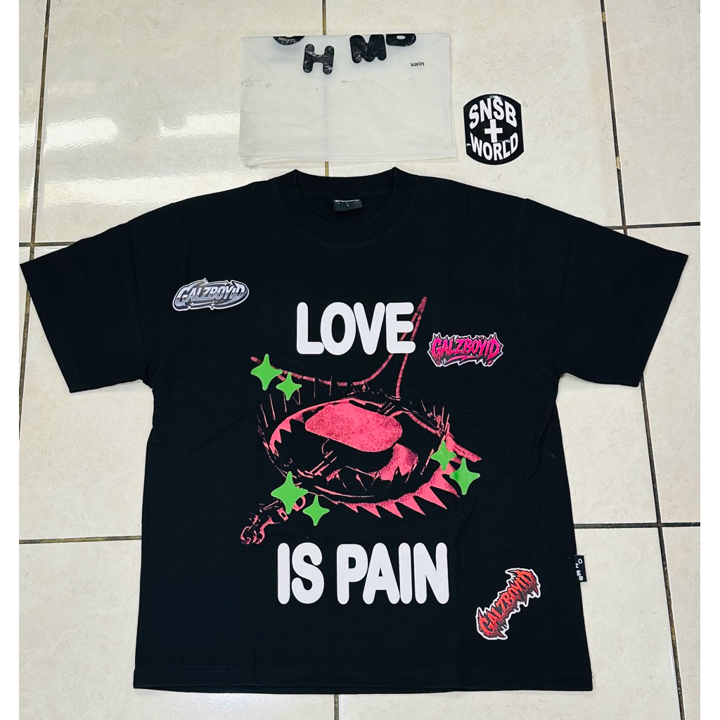 T-Shirt Chambre Love Is Pain