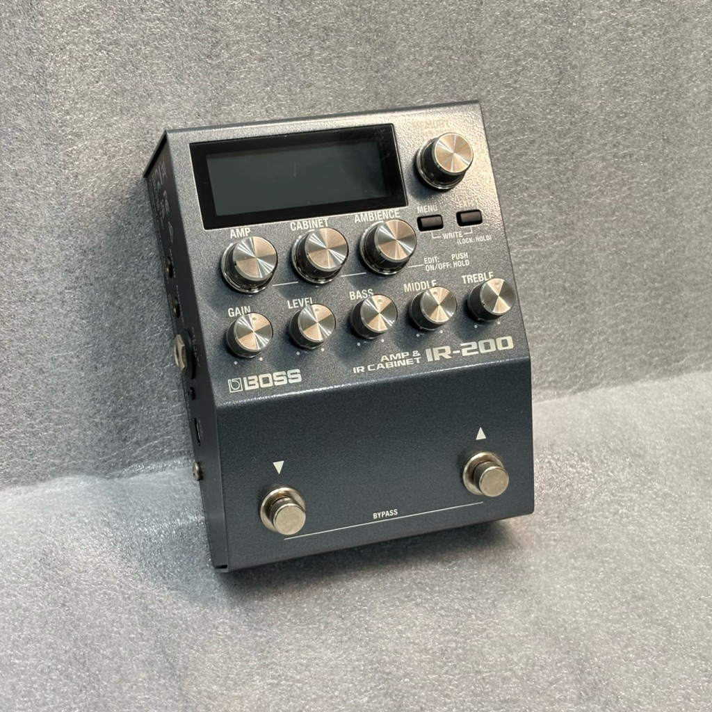 Boss IR-200 - Amp Cabsim Pedal