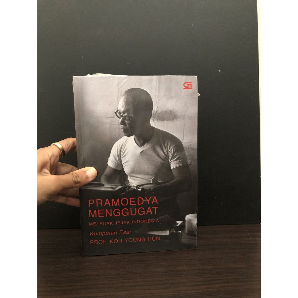 Pramoedya Menggugat, Melacak Jejak Indonesia