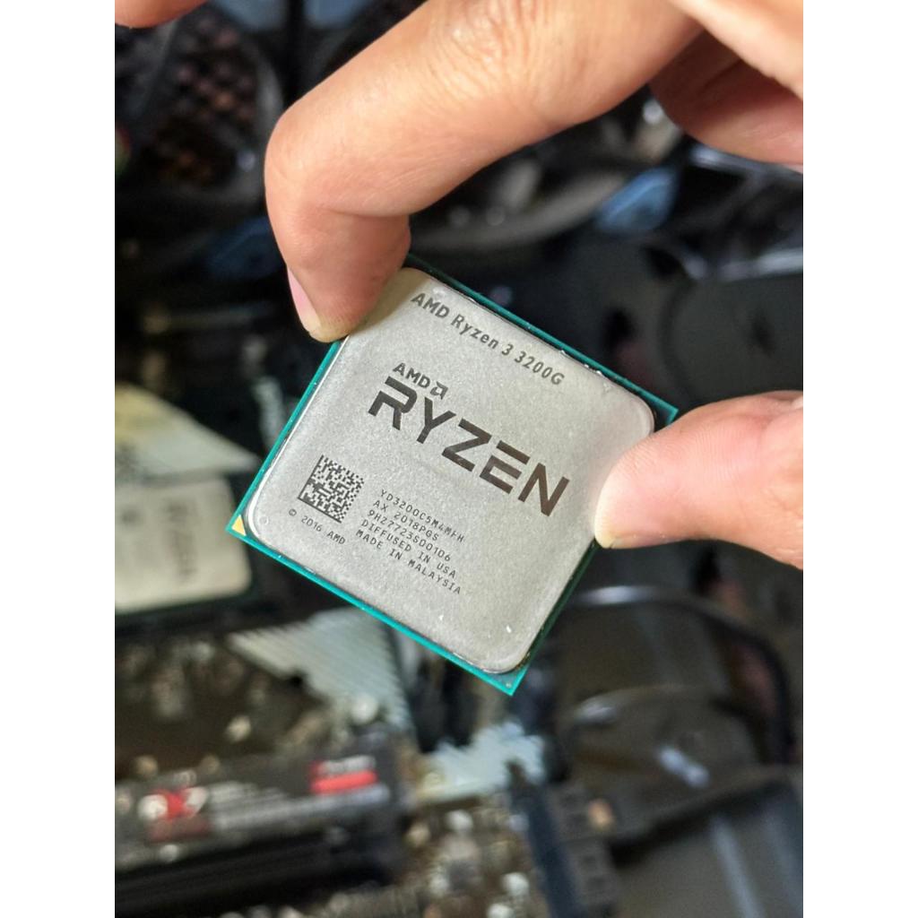 AMD Ryzen 3 3200G bekas (second) TRAY