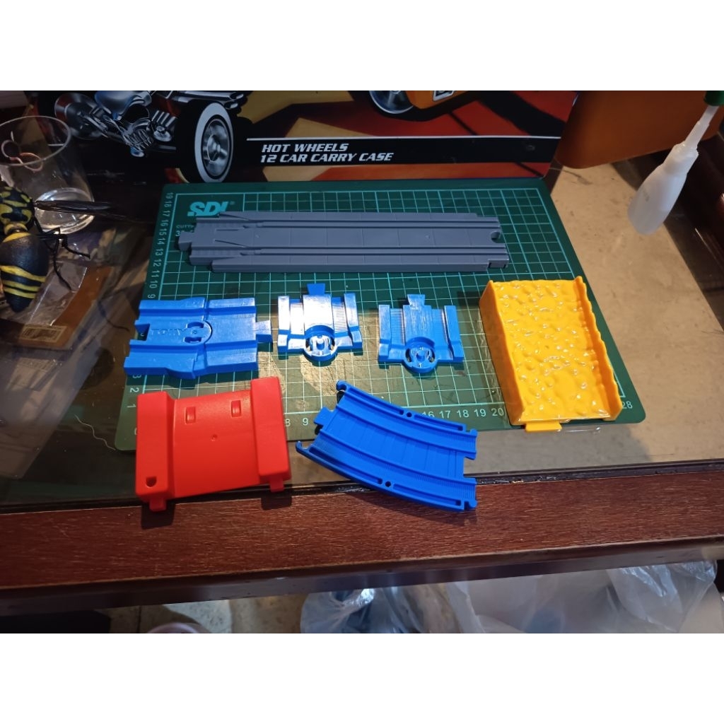 Takara Tomy Plarail Junk Happy